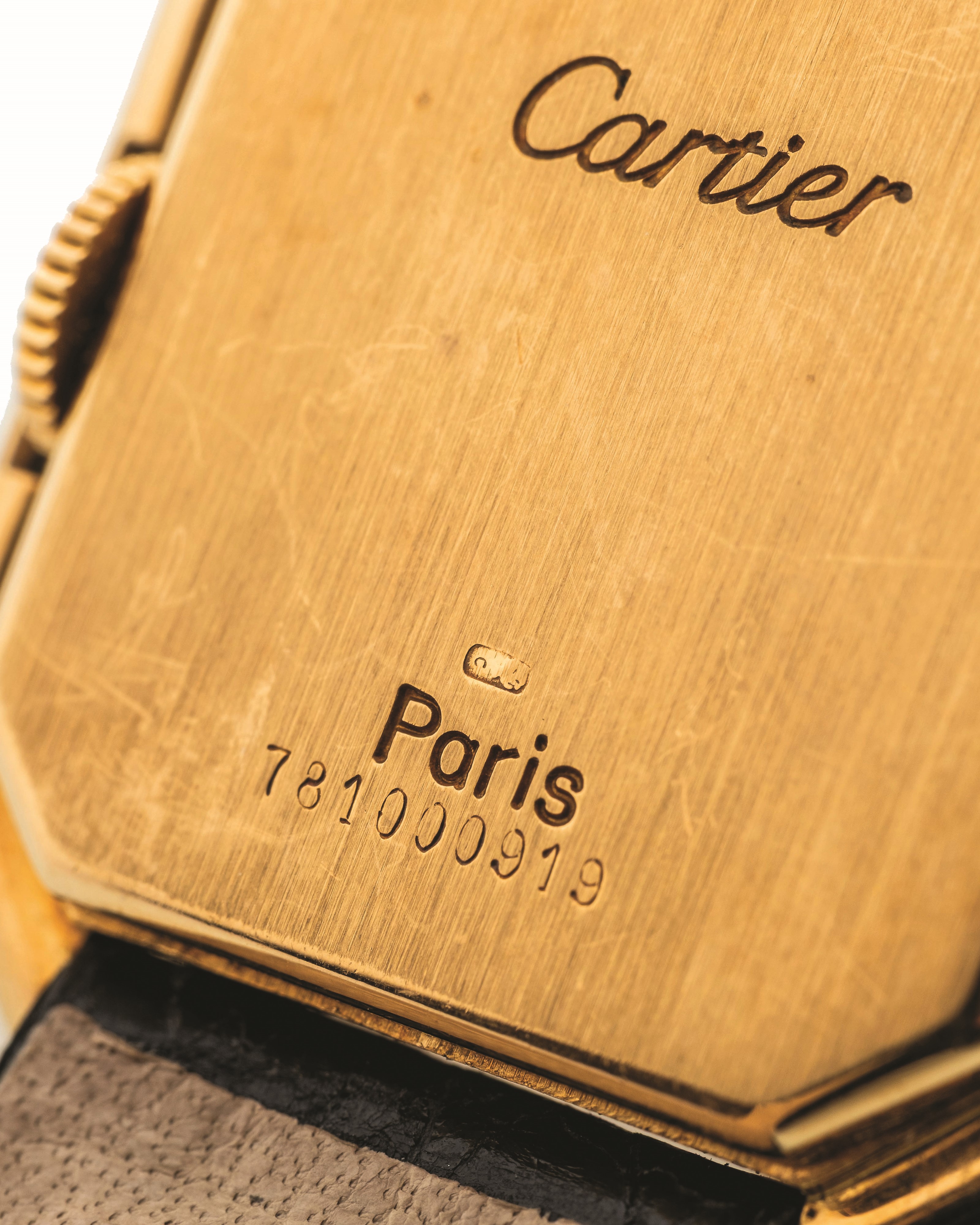 Cartier - Orologio Tank Ceinture in oro 18k, circa 1980