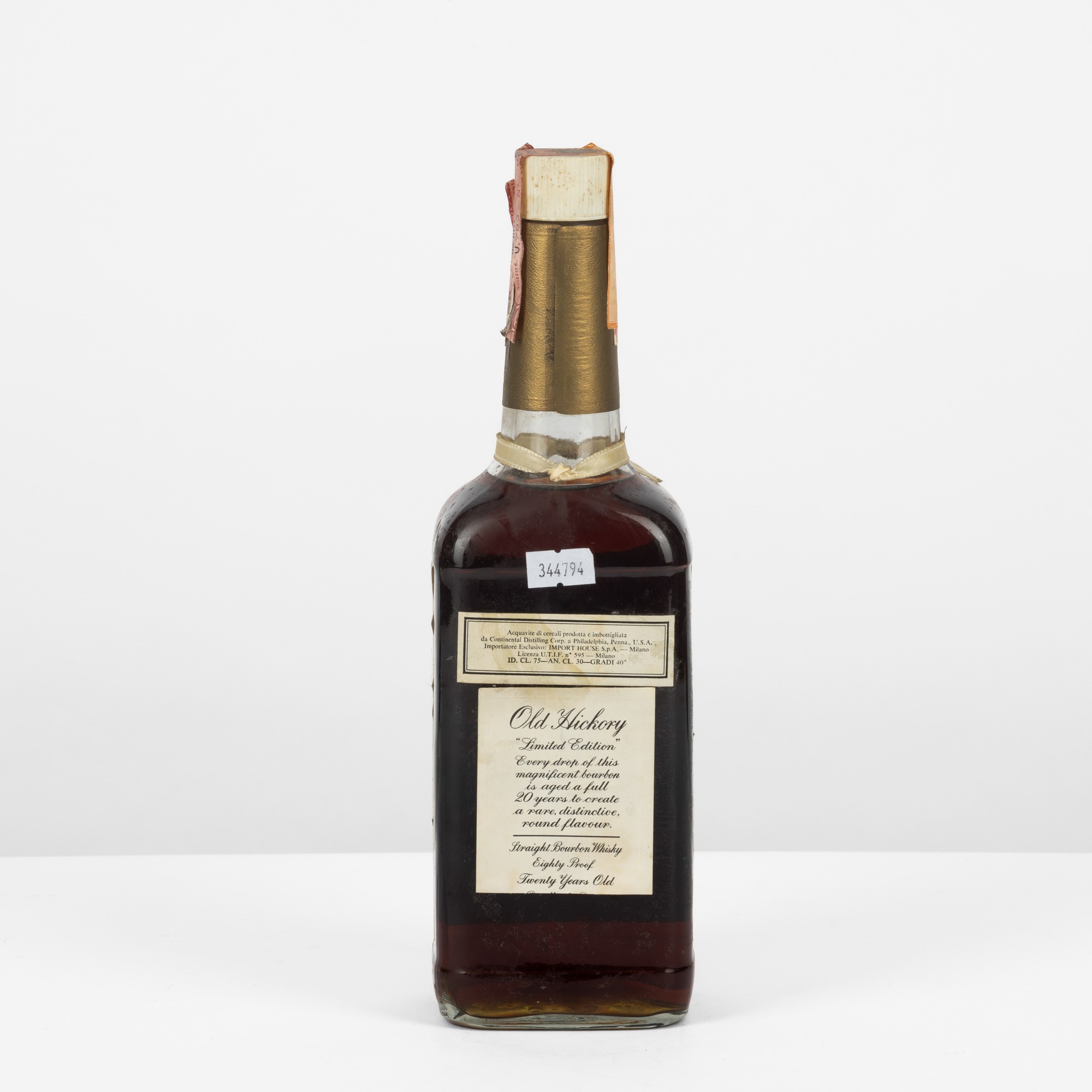Old Hickory, Straight Bourbon Whiskey 20 Years Old 1974, 40% Vol, 75cl