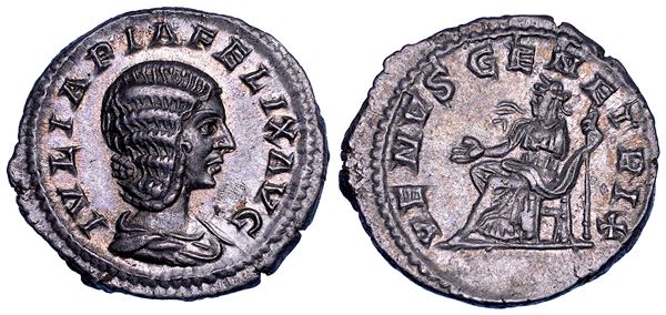 GIULIA DOMNA (moglie di Settimio Severo), 193-217. Denario, anni 215-217. Roma.