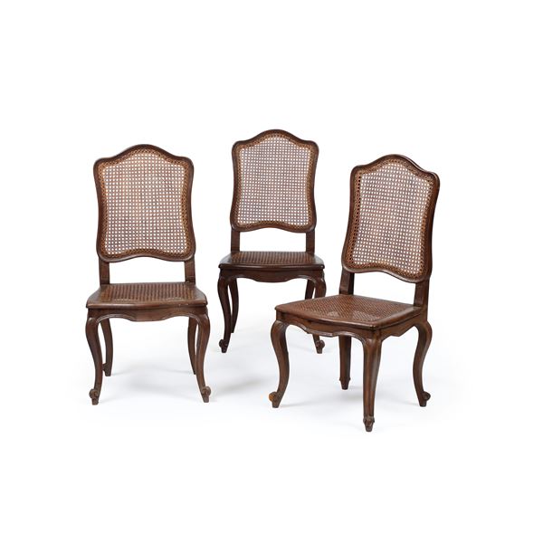 Tre sedie piemontesi in stile Luigi XV