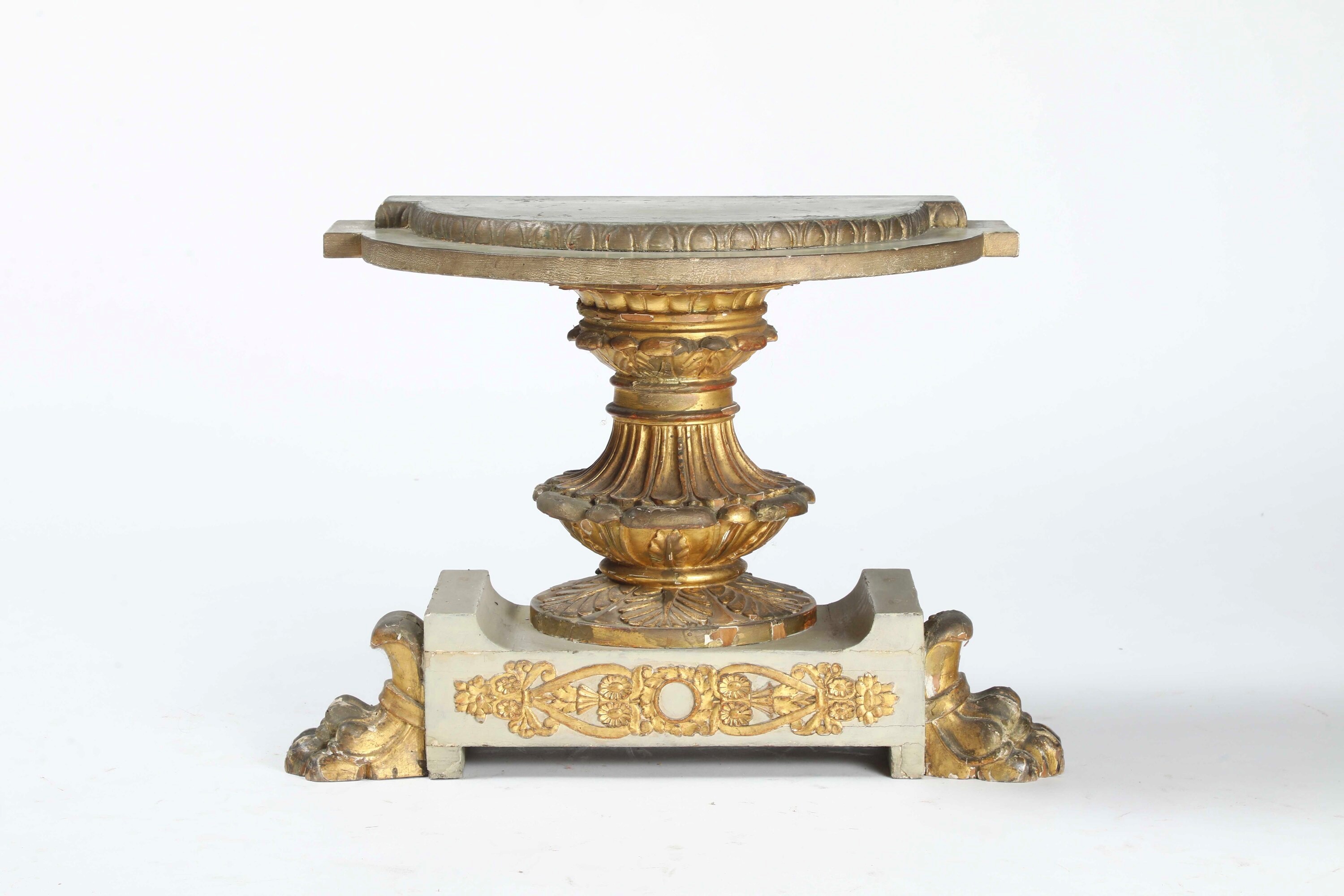 Piccola Console. Elementi Antichi
