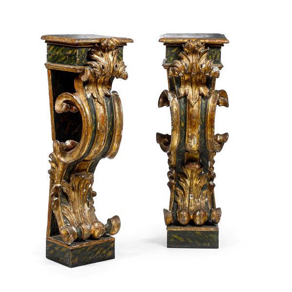 Coppia di gueridons. Prima metà XVIII secolo