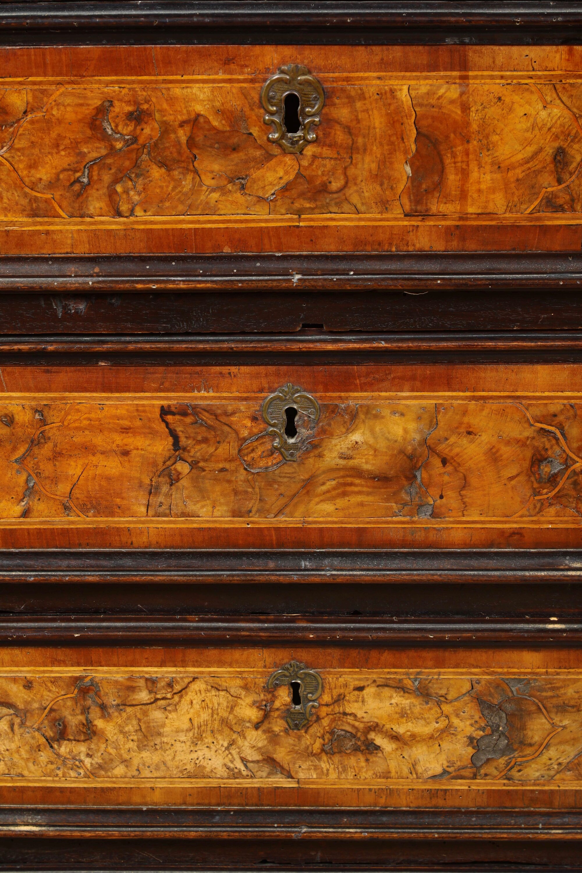 Cassettone lombardo, prima metà XVIII secolo