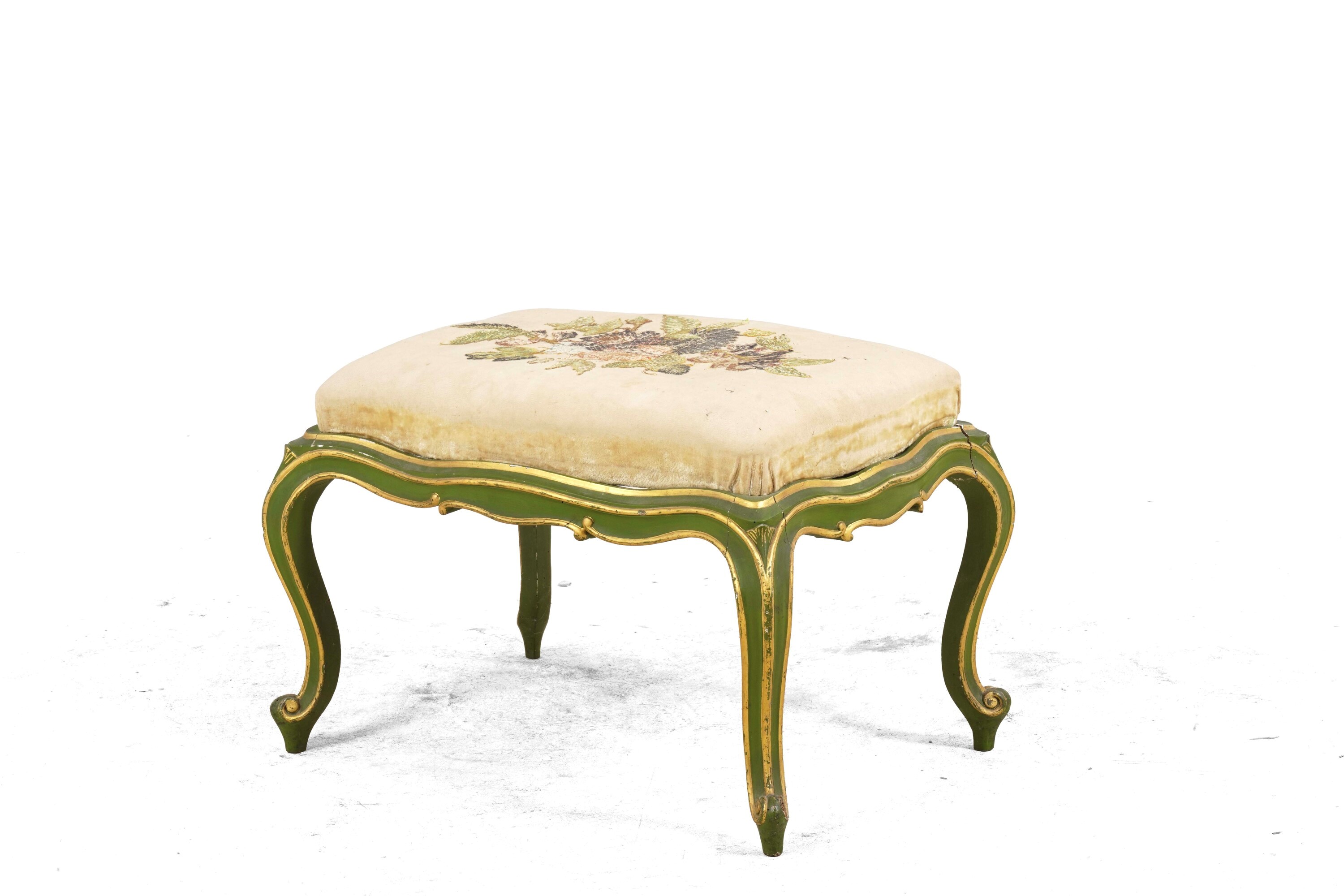 Panchetto in Legno Dipinto. XIX Secolo