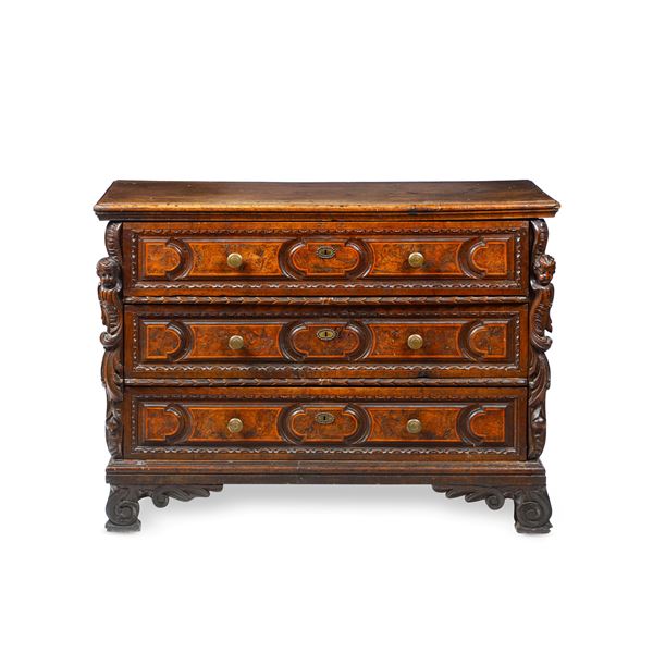 Cassettone. Bergamo, inizio XVIII secolo