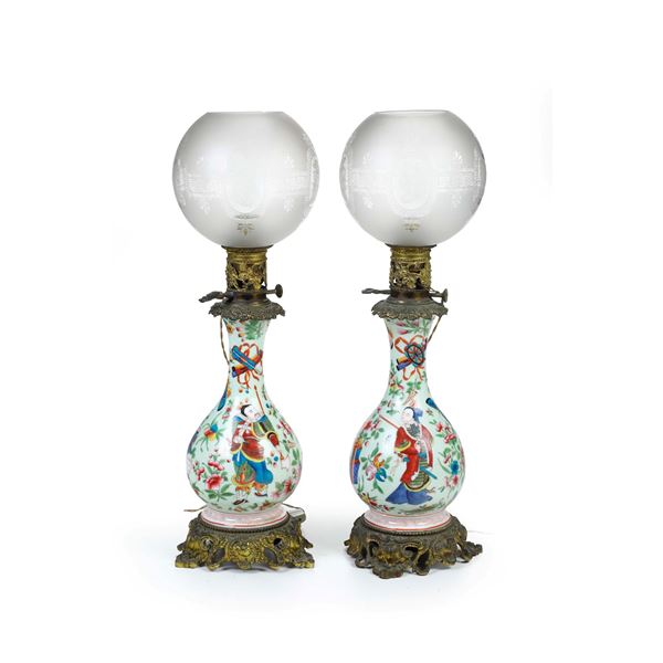 Coppia di lampade a petrolio. Francia, metà XIX secolo