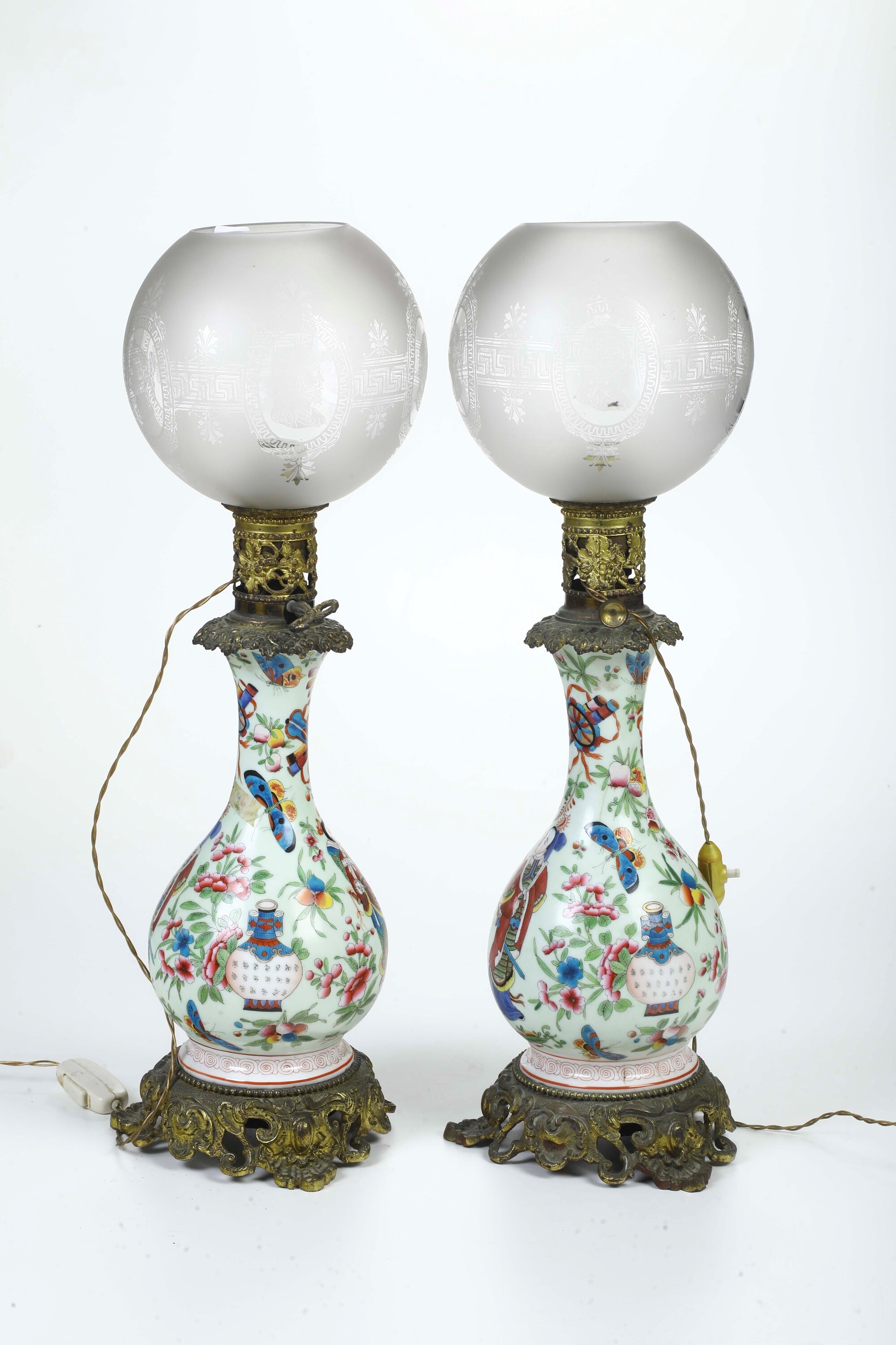 Coppia di Lampade a Petrolio. Francia, Metà XIX Secolo
