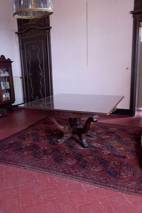 Grande tavolo. XIX secolo