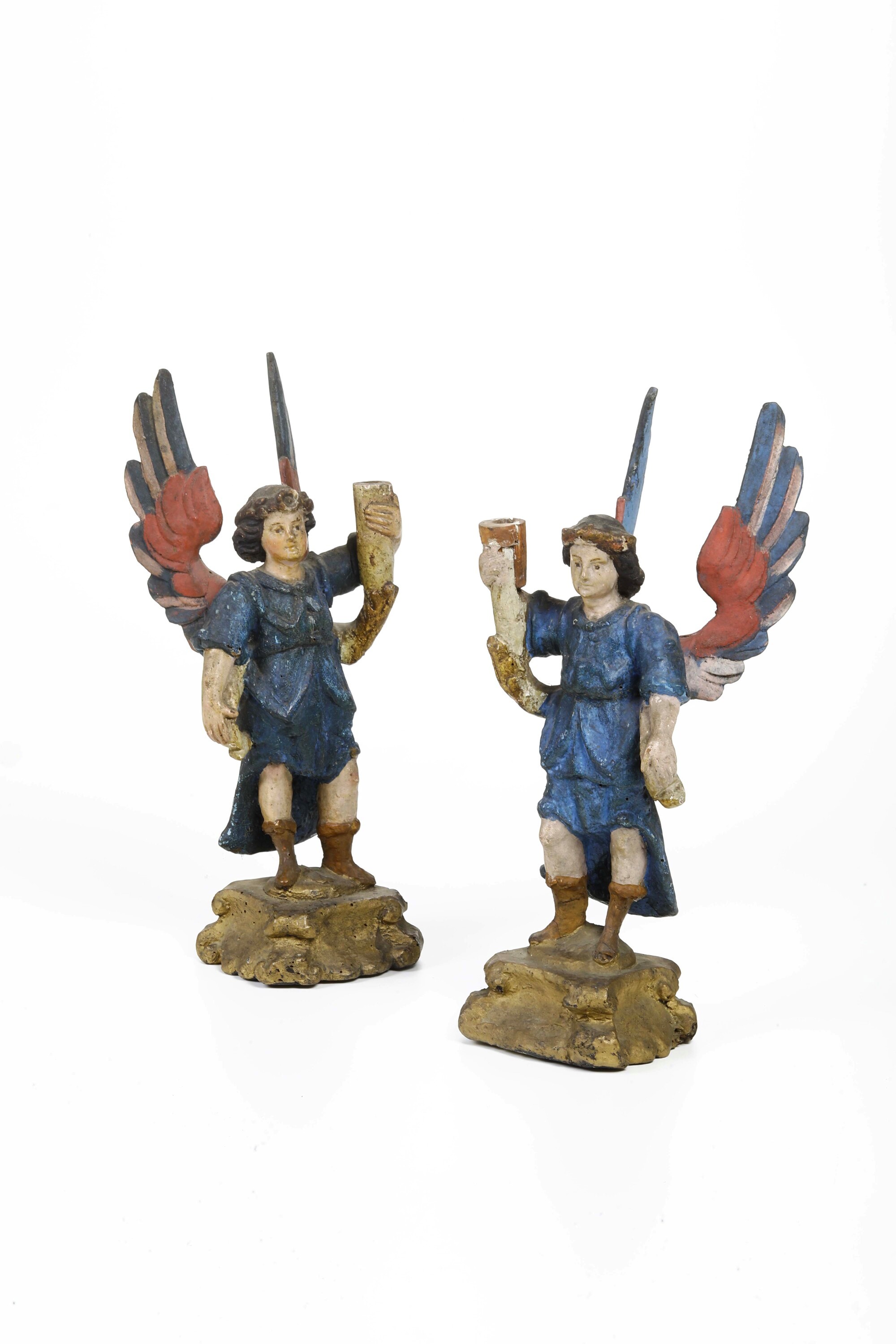 Coppia di Angeli Reggicero in Legno Policromo, XVII Secolo