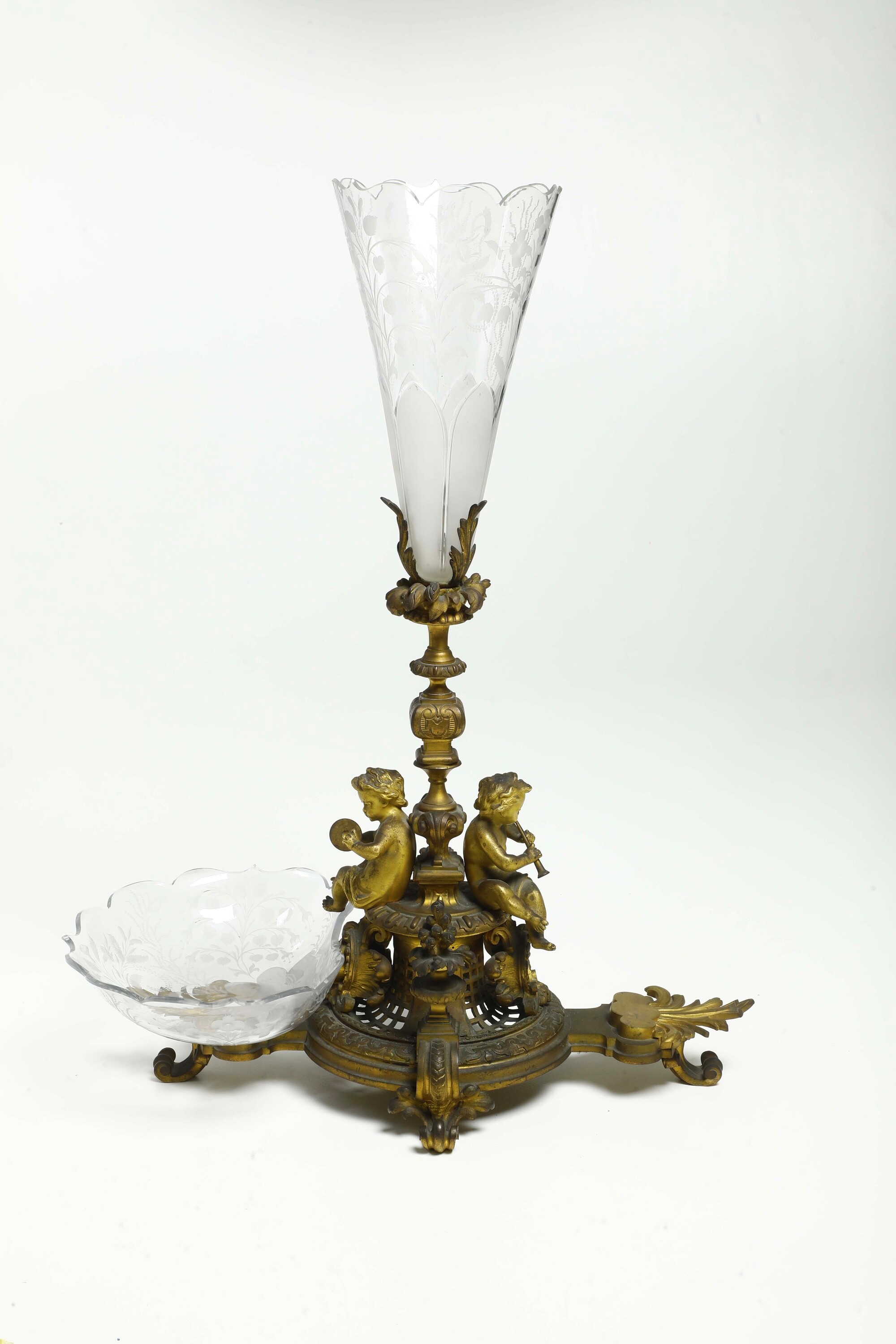 Centro Tavola in Bronzo Dorato con Vaschette e Vaso Portafiori in Cristallo Molato, 1870 Ca