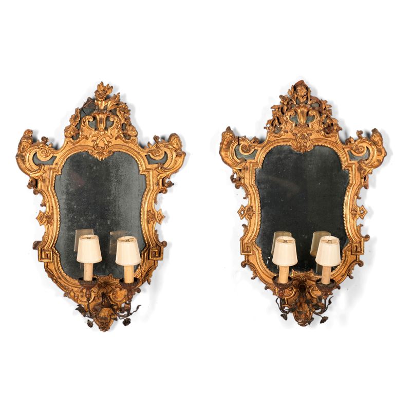 Coppia di specchiere a ventola. Torino, inizio XVIII secolo  - Asta Dimore Italiane - Cambi Casa d'Aste