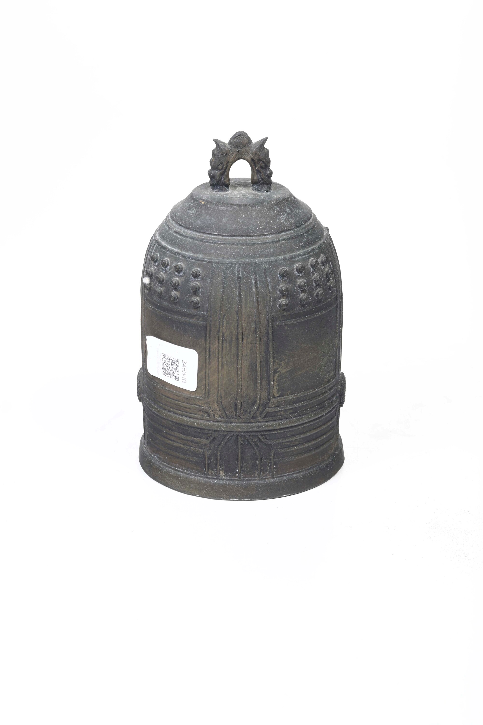 Campana in Metallo con Decori a Rilievo, Giappone, XIX Secolo