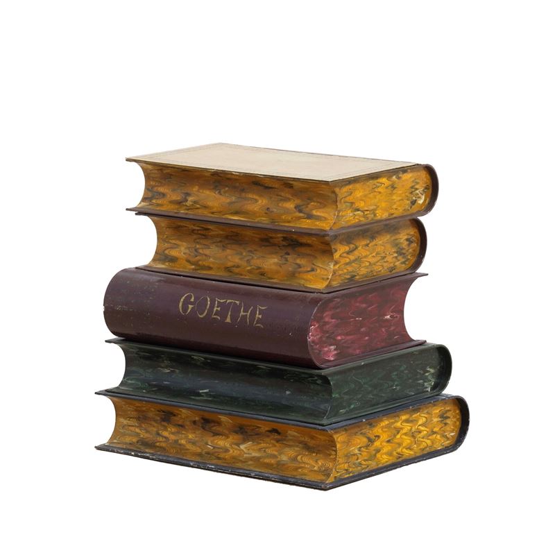 Panchetto da biblioteca a foggia di pila di libri. XX secolo  - Asta Dimore Italiane TIME - Cambi Casa d'Aste