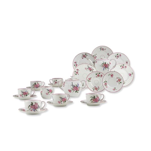 Servizio da tè. Francia, Limoges, Manifattura Lanternier, XX secolo.