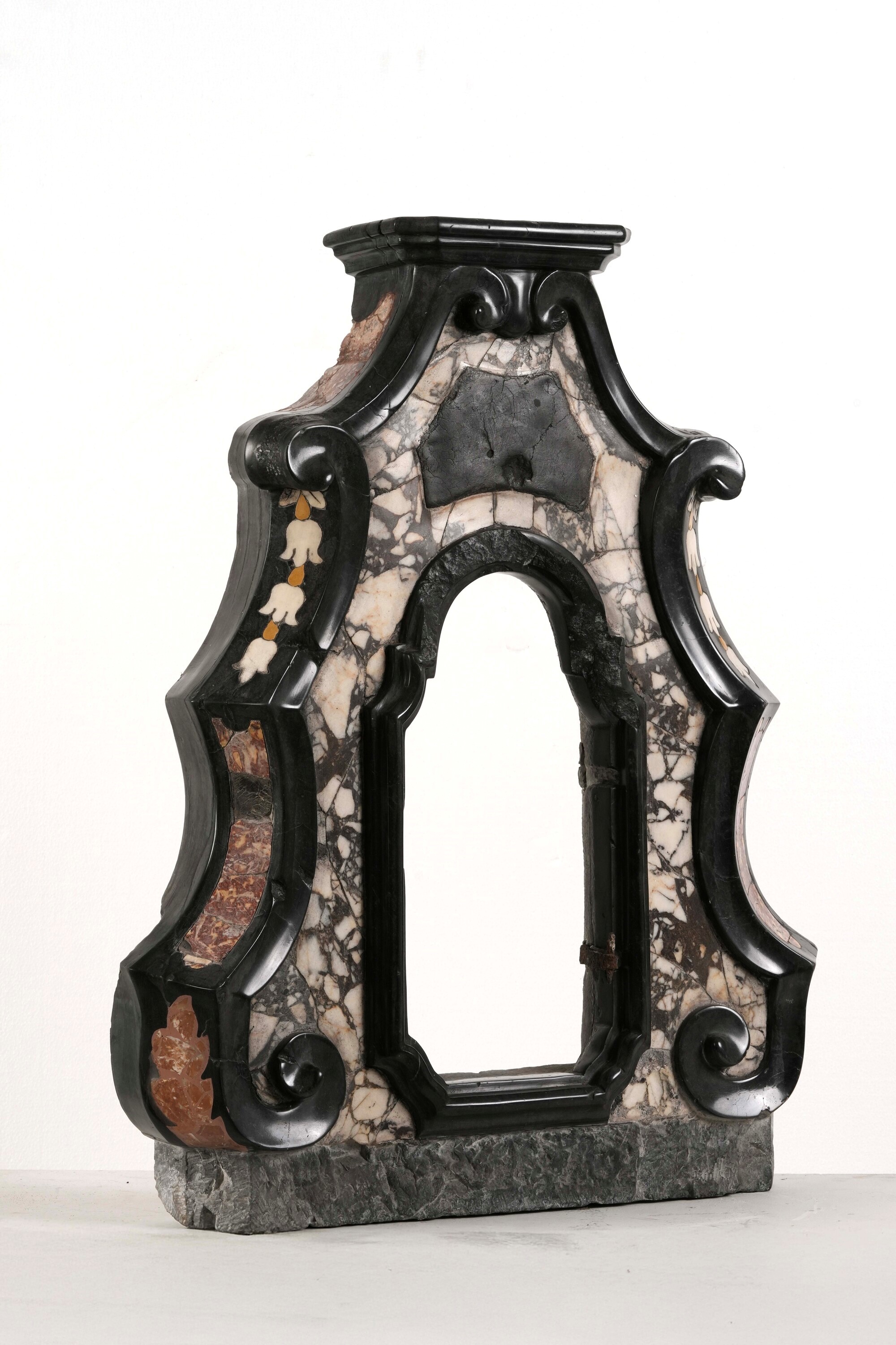 Edicola architettonica. Arte Barocca, nord Italia, XVII-XVIII secolo