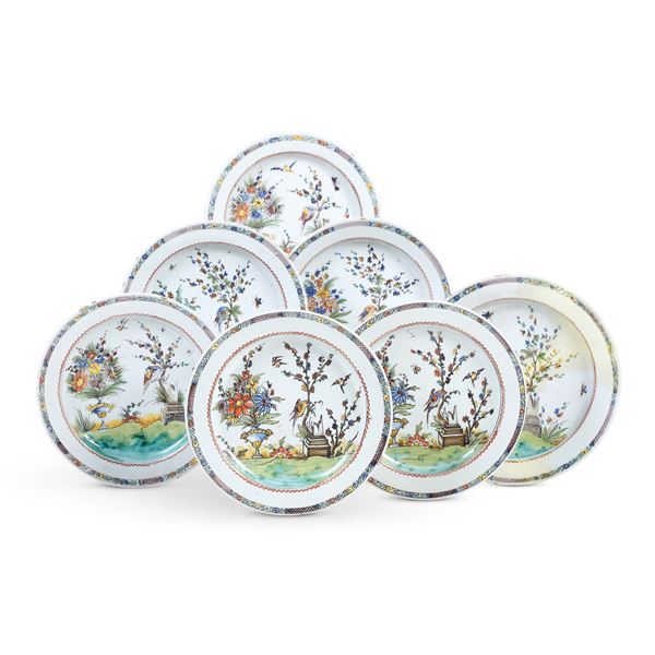 Sei piatti Faenza, Manifattura dei conti Ferniani, terzo quarto del XVIII secolo 