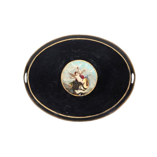 Vassoio in metallo laccato. XIX-XX secolo