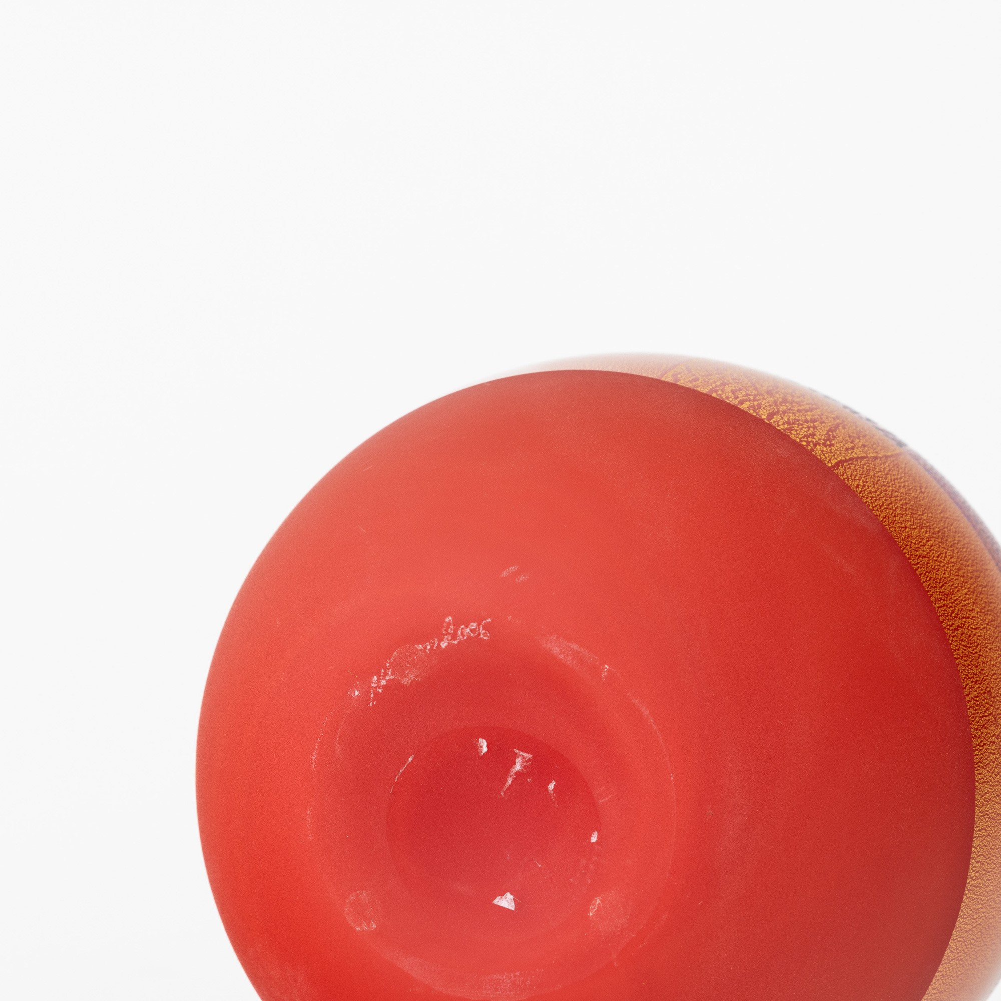Venini, Vaso in vetro soffiato “Quarzi” con decoro a foglia oro e argento, firma e data “2006”