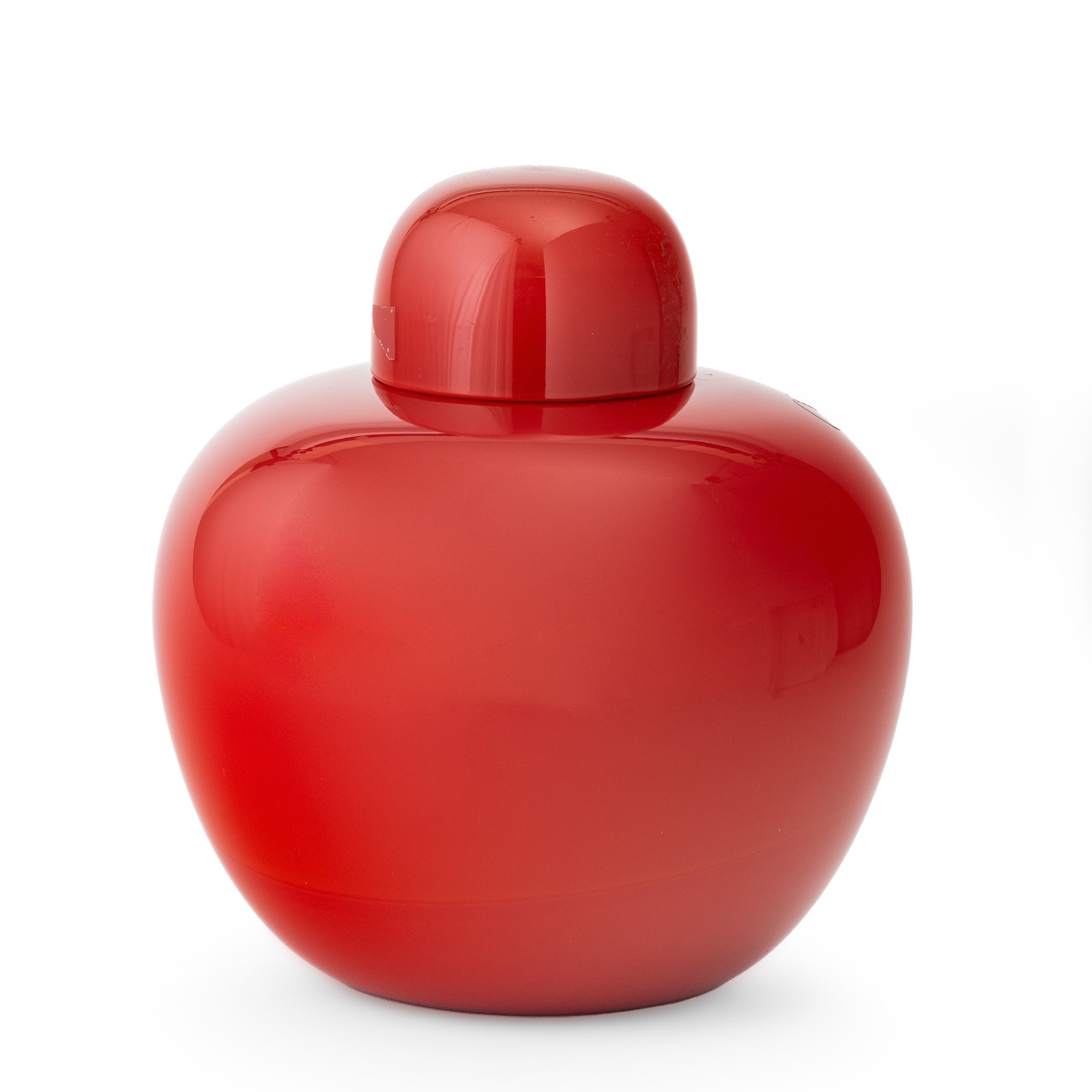 Venini, Vaso con coperchio in vetro opalino rosso antico (Murano, 1991) della serie “Cinesi”