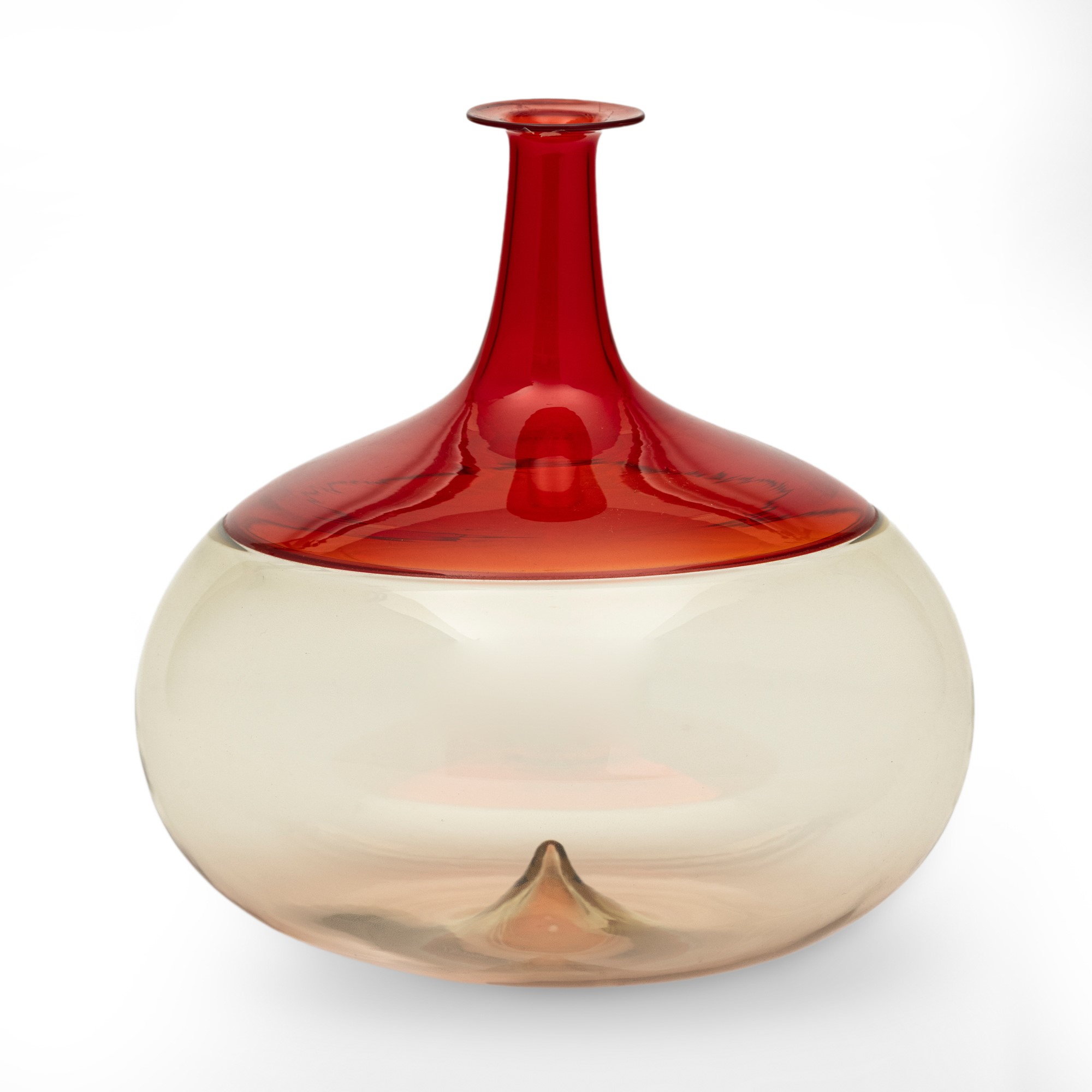 Tapio Wirkkala - Vaso “Bolle” in vetro soffiato pagliesco rosso a incalmo, Venini (firma tw), Mur...