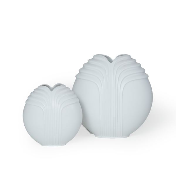 Due vasi in porcellana Rosenthal. XX secolo