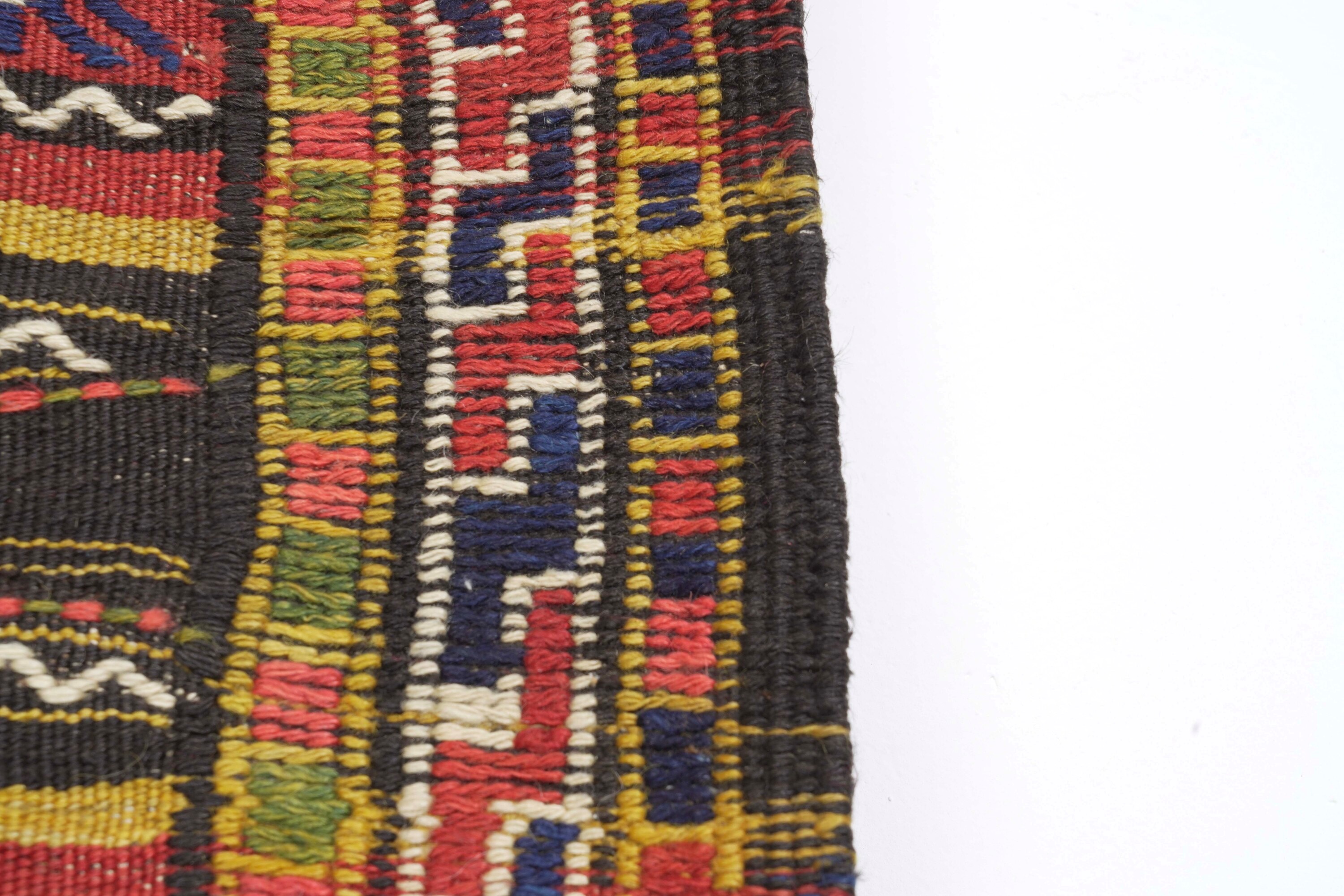 Kilim Gucian, Iran, 1920 circa, tessuto a mano