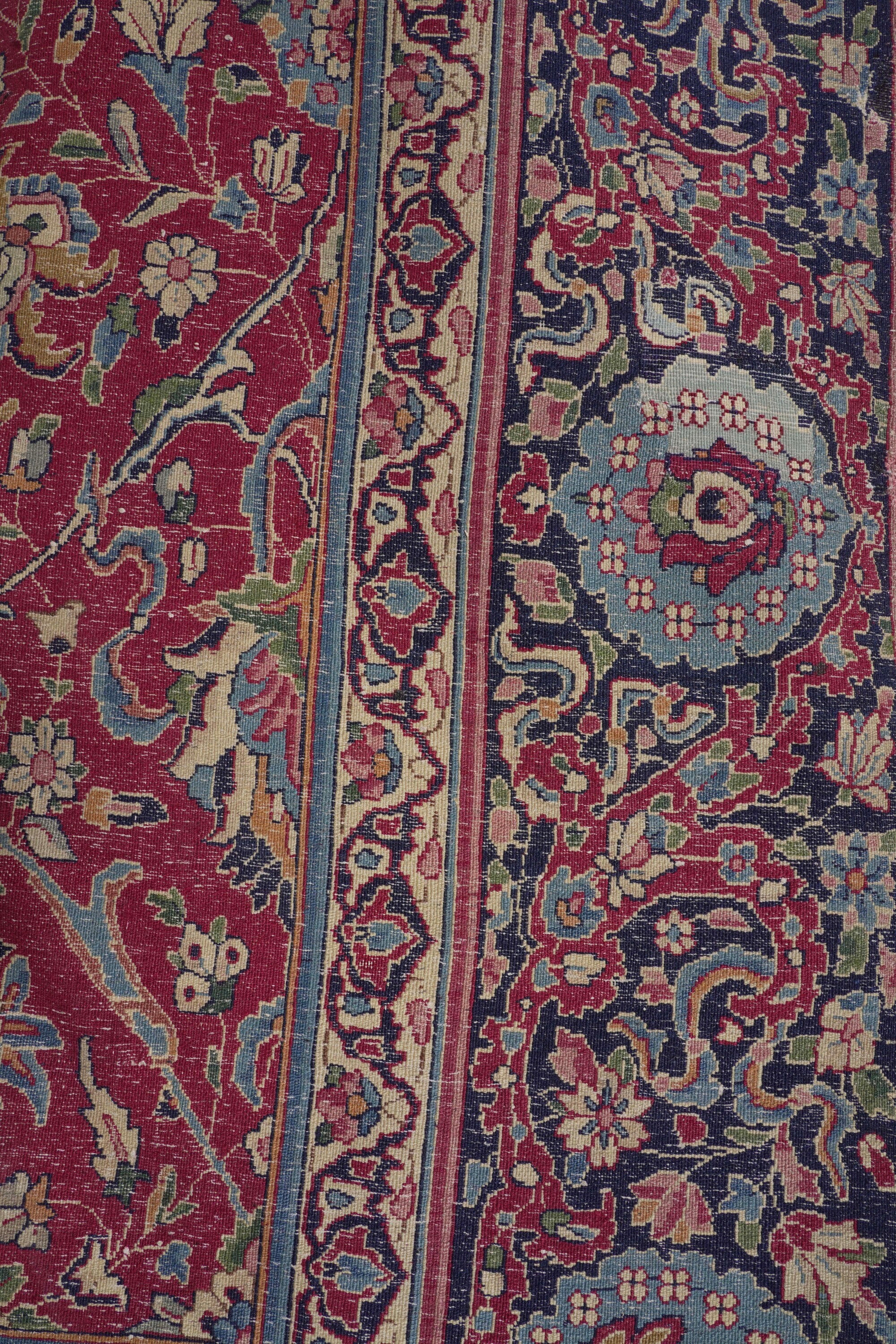 Tappeto Horasan, Persia, inizio XX secolo, 399 x 289 cm