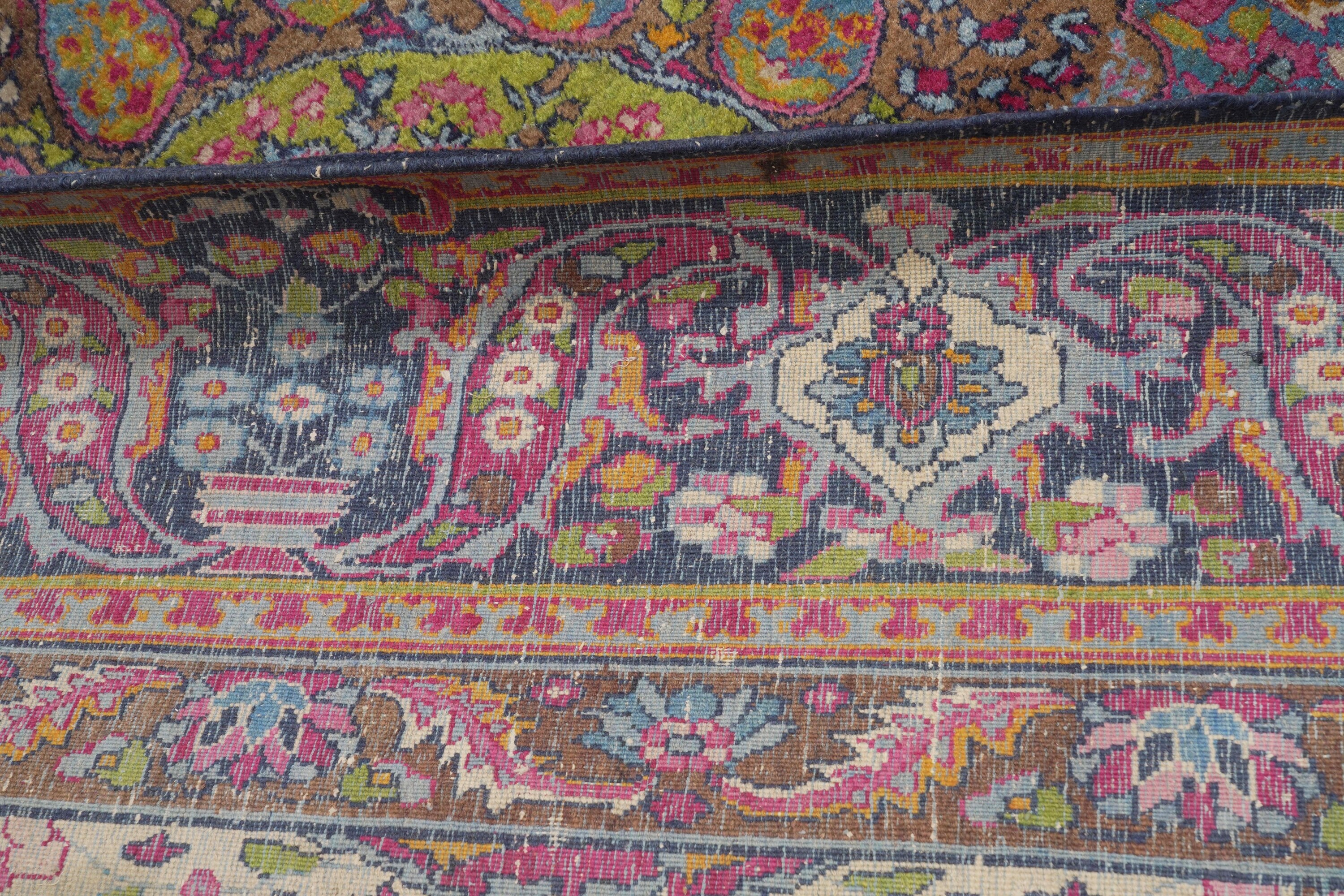 Tappeto Yazd, Persia, XX secolo, cm 360 x 245