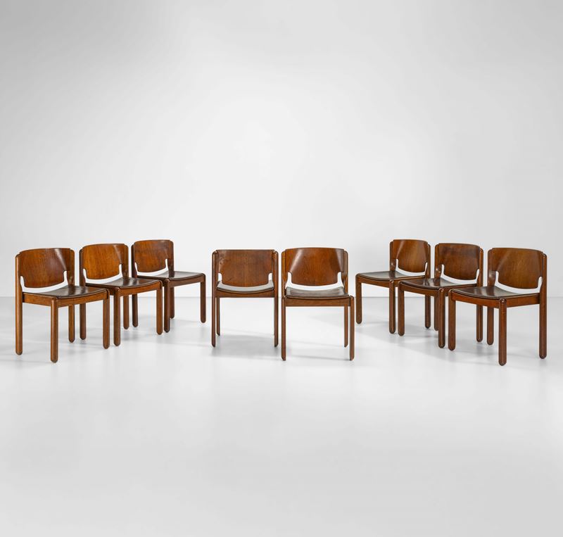 Vico Magistretti : Otto sedie impilabili mod. 122  - Asta Design 200 - Cambi Casa d'Aste