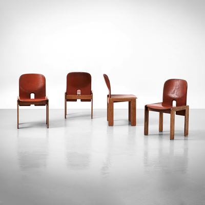 Quattro sedie mod. 121, legno e cuoio