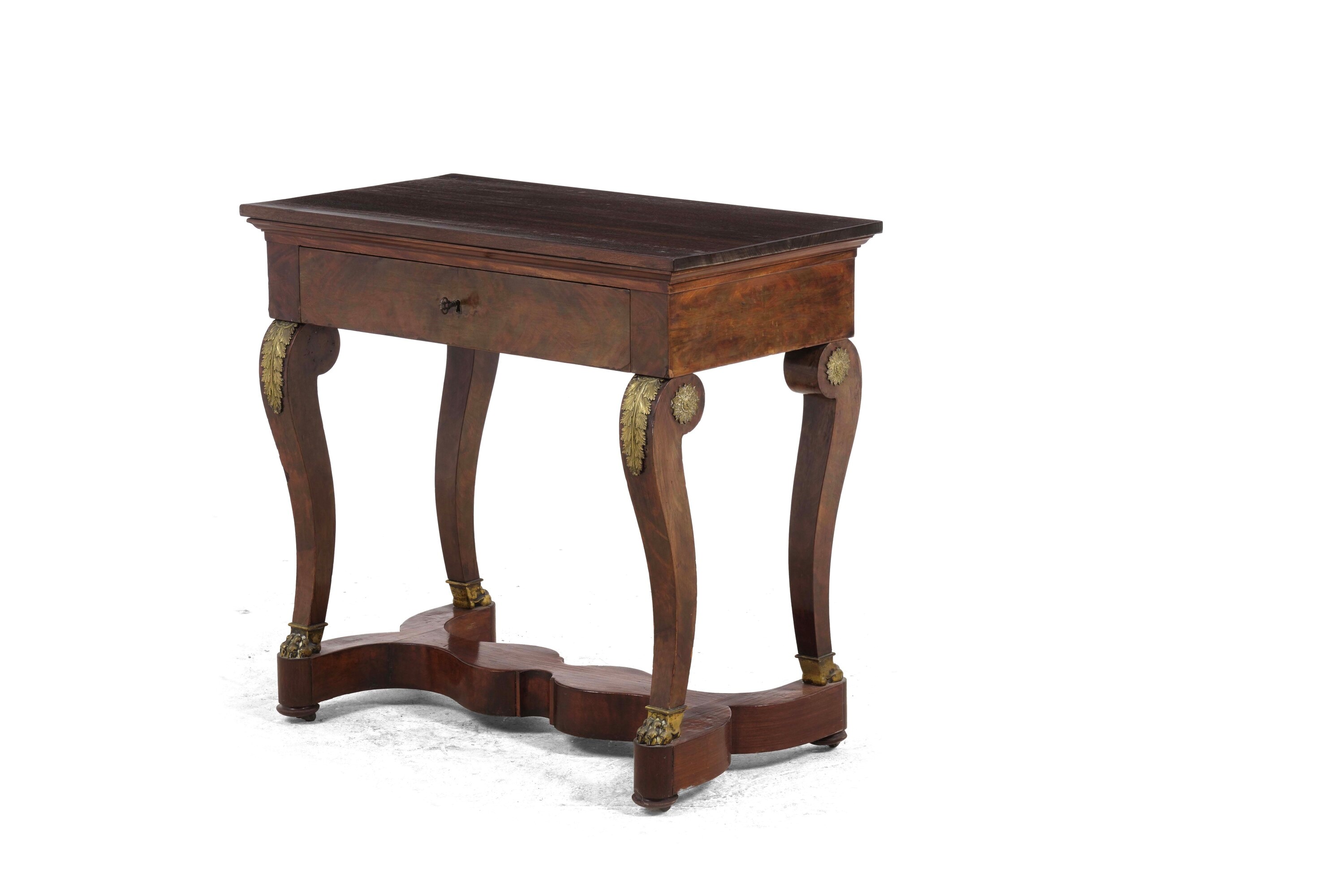 Tavolino Impero con applicazioni decorative, XIX secolo