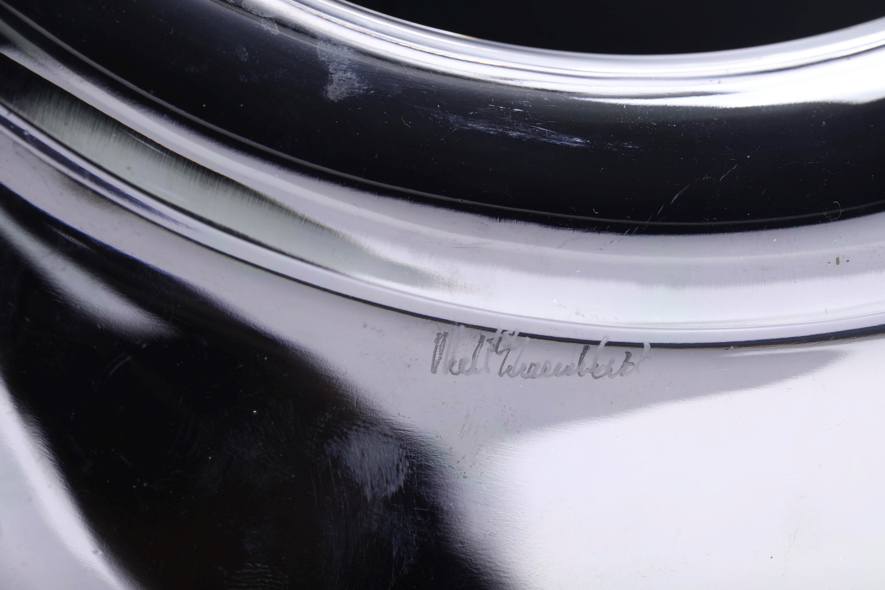 Francia, Val Saint Lambert, Diciannove mezzelune, cristallo inciso, XX secolo