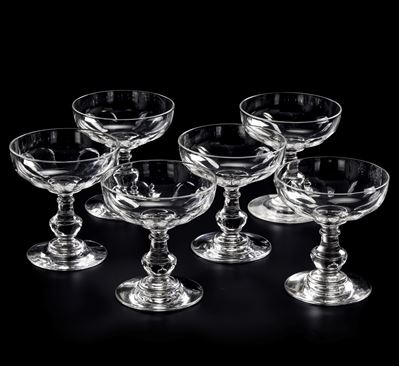 Sedici Coppe da Champagne "chauny" Francia, Manifattura Baccarat, Primi del XX Secolo