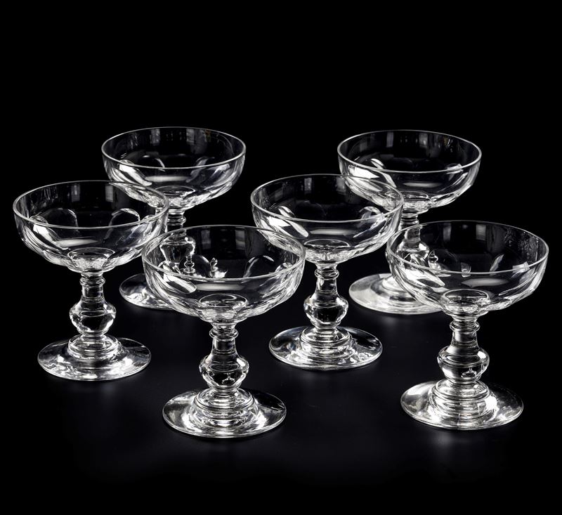 Sedici coppe da champagne  "Chauny" Francia, Manifattura Baccarat, primi del XX secolo  - Auction L'Art de la Table - Cambi Casa d'Aste