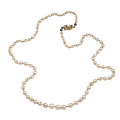 Girocollo in oro giallo e bianco con perle coltivate, 14 g, cm 52,5
