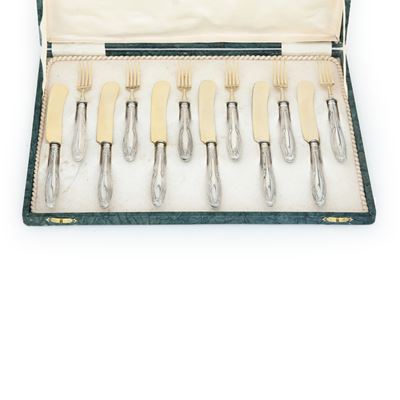 Set di posate, argenteria italiana, argento fuso e sagomato (prima metà del XX secolo)