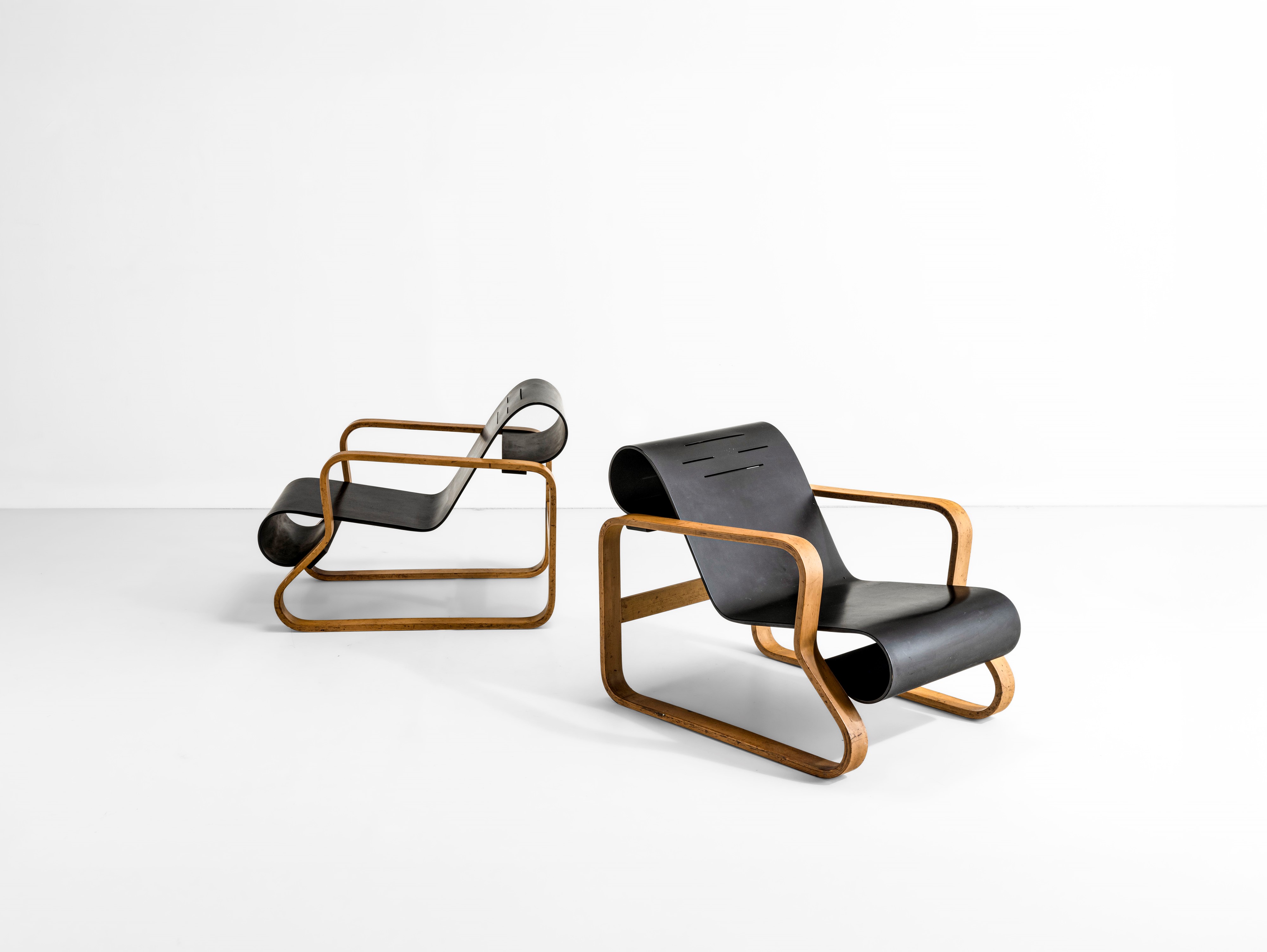 Alvar Aalto - Due Poltrone Mod. 41 Paimio