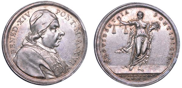 STATO PONTIFICIO. BENEDETTO XIV (Prospero Lorenzo Lambertini), 1740-1758. Medaglia in argento 1755/A. XVI. Medaglia premio agli ufficiali della zecca.