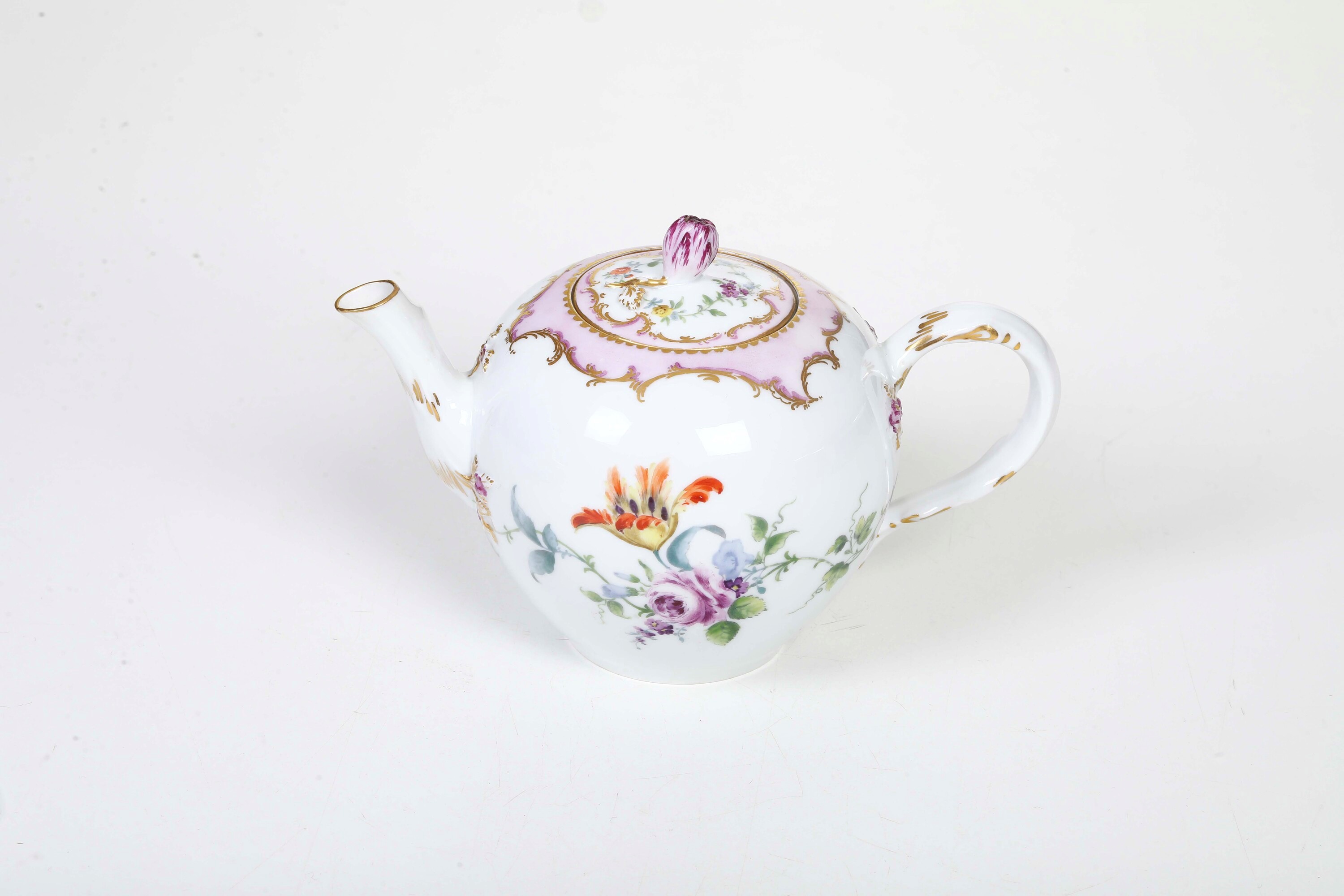 Meissen, Teiera in porcellana policroma (c. 1770)