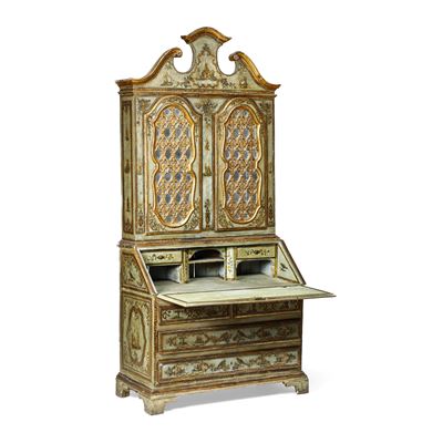 Trumeau veneziano, Laccato e decorato ad arte povera, profili dorati (XVIII secolo)