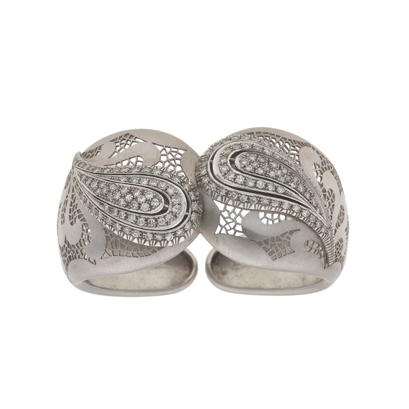 Bracciale rigido con piccoli diamanti  - Asta Gioielli - Cambi Casa d'Aste
