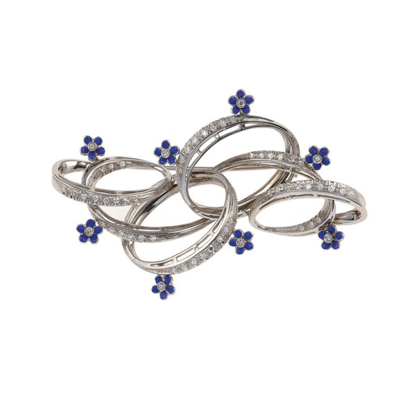 Spilla con piccoli diamanti taglio huit-huit e smalto blu