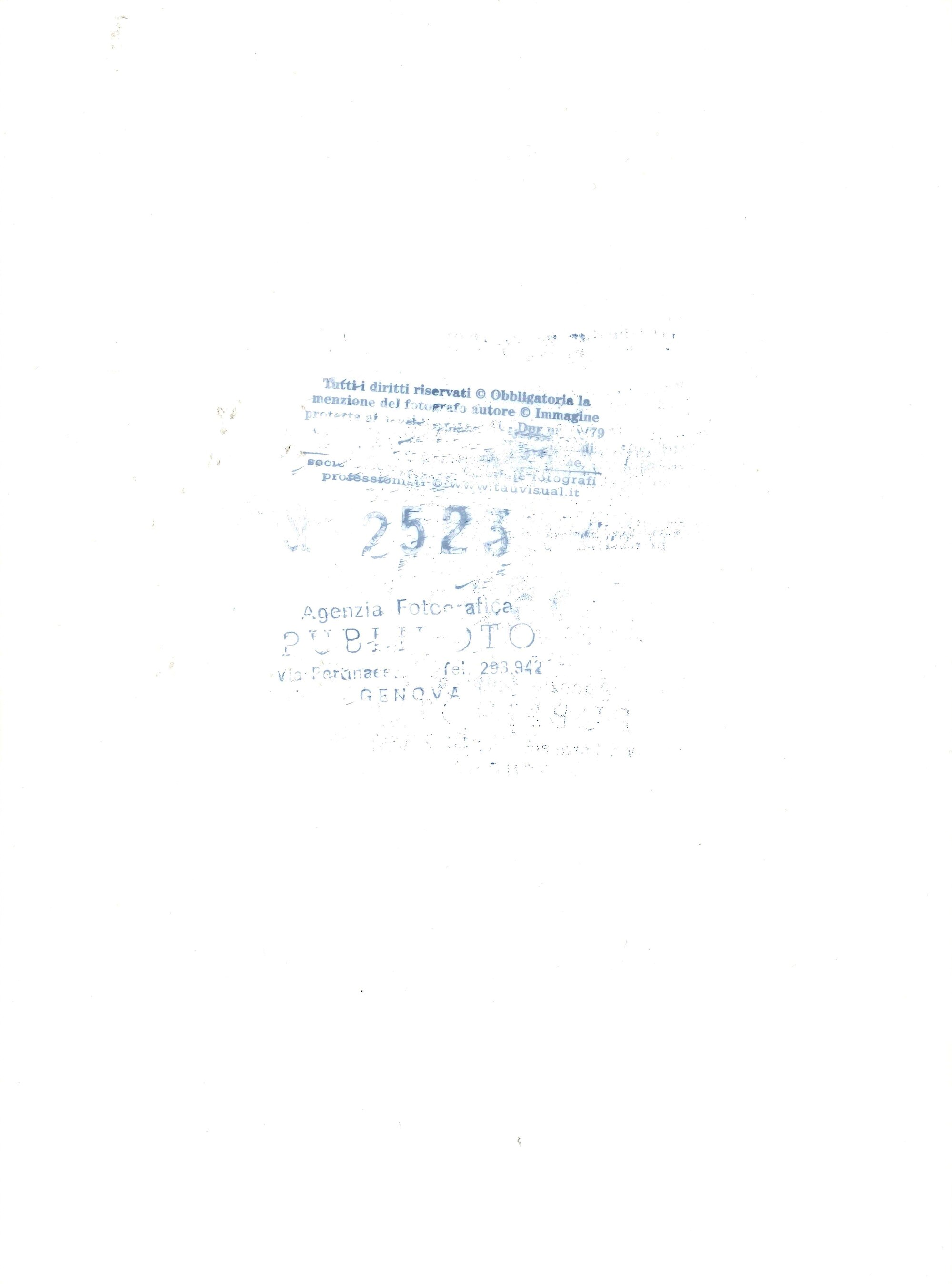 lotto di quattro fotografie Kim Novak a Portofino