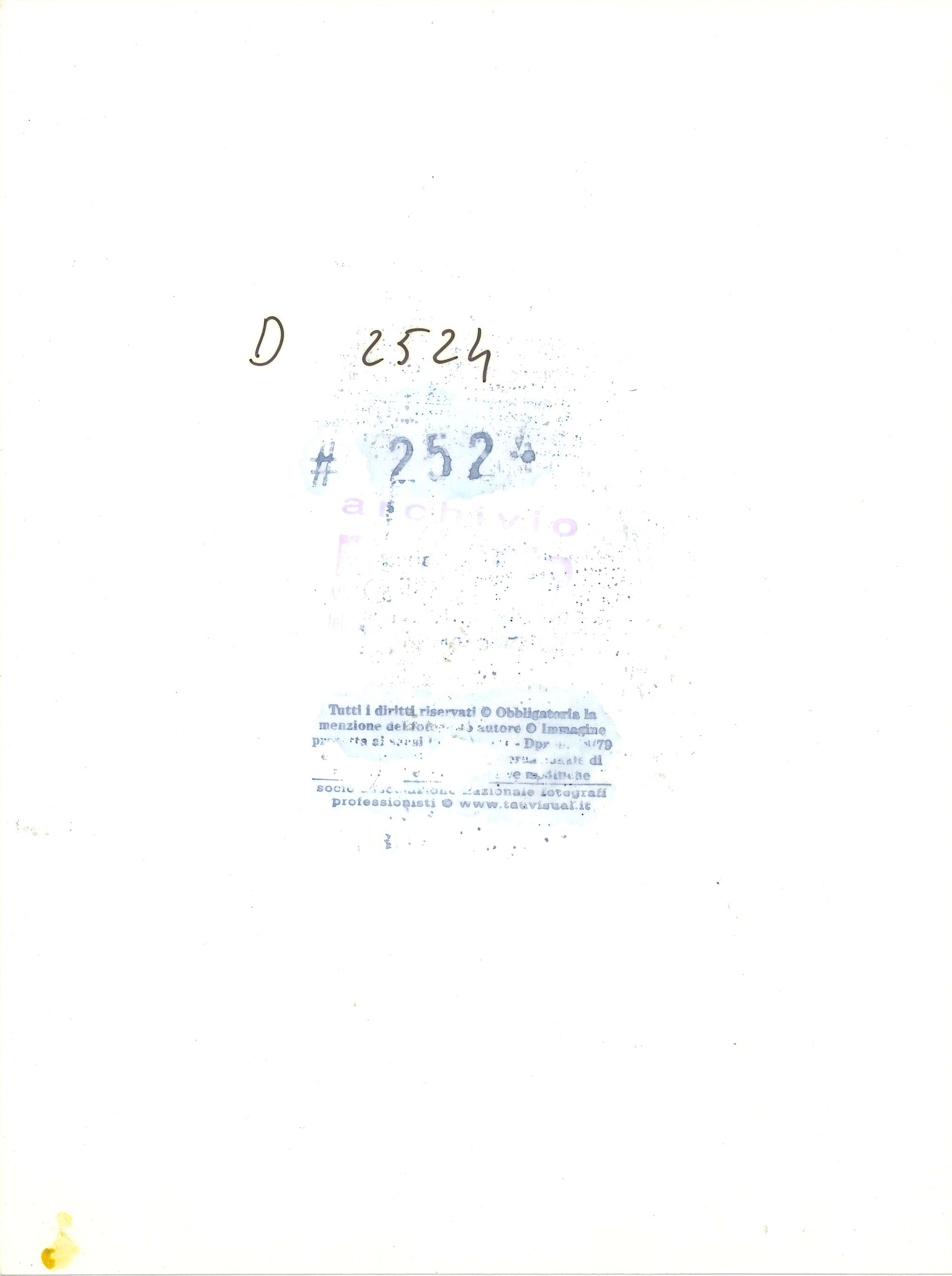 lotto di sette fotografie Jeanne Crain a Genova; Ava Gardner a Sanremo; Ester Williams a Portofin...