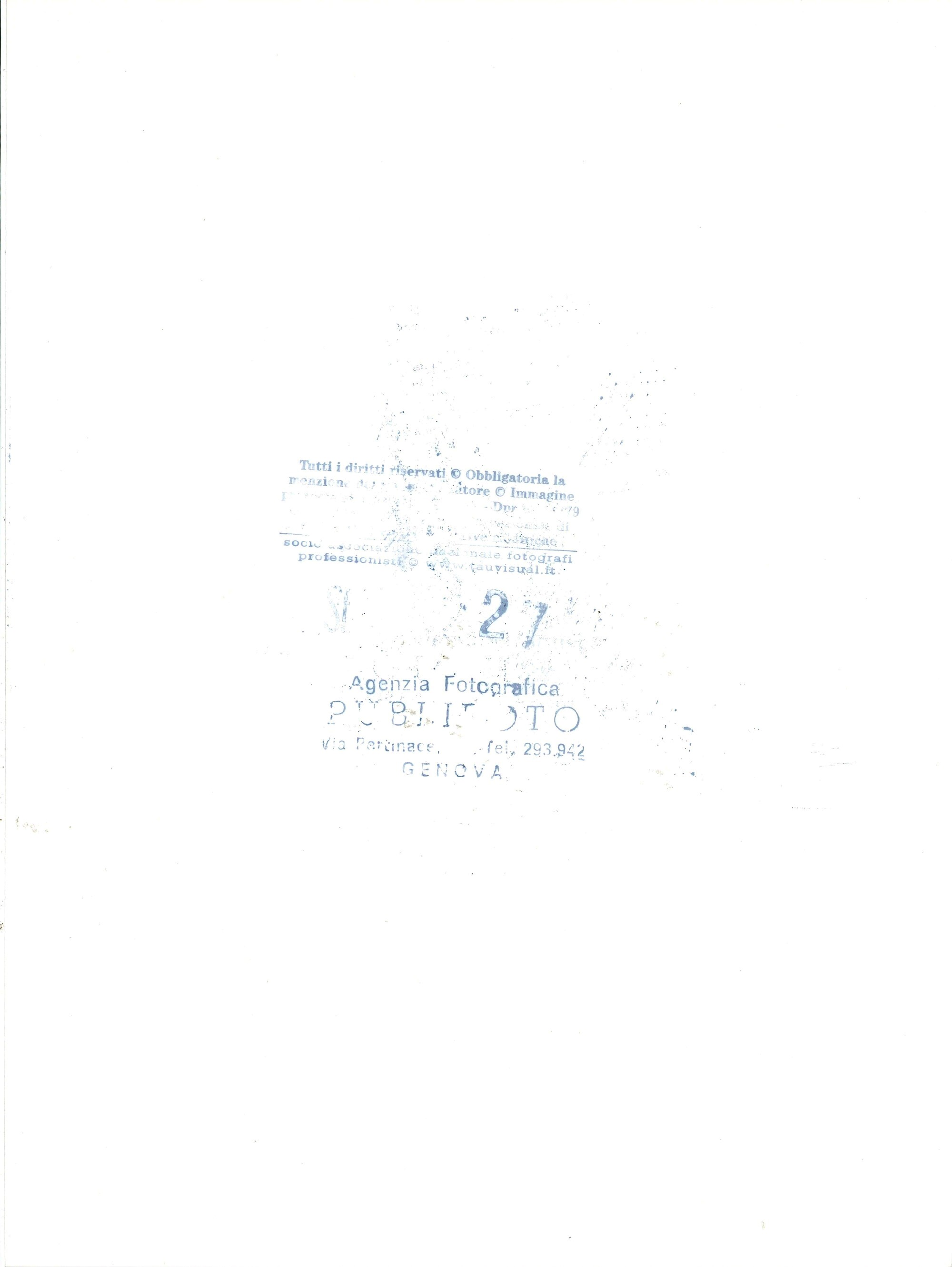 lotto di sette fotografie Jeanne Crain a Genova; Ava Gardner a Sanremo; Ester Williams a Portofin...