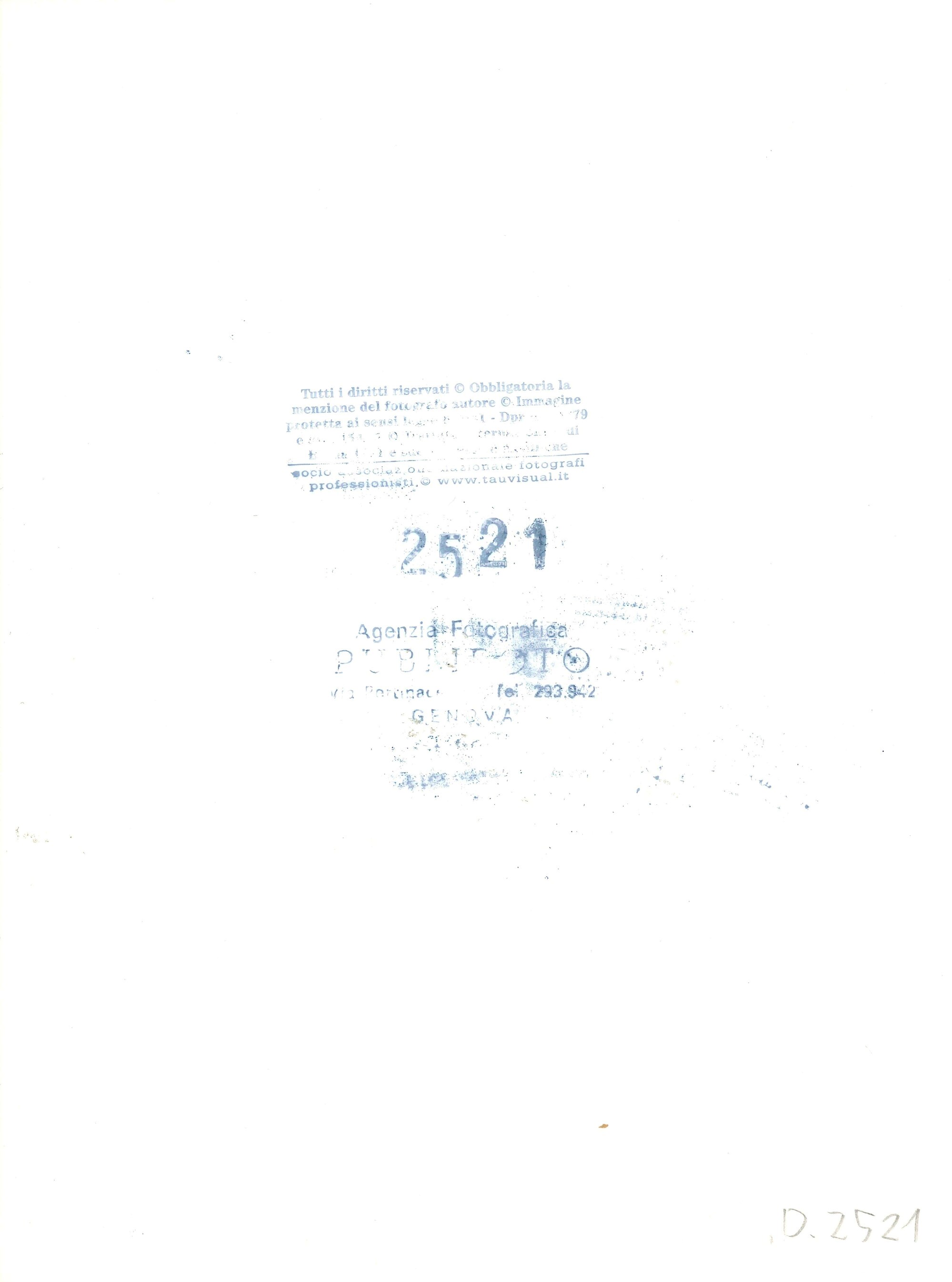 lotto di cinque fotografie Gregory Peck a Portofino