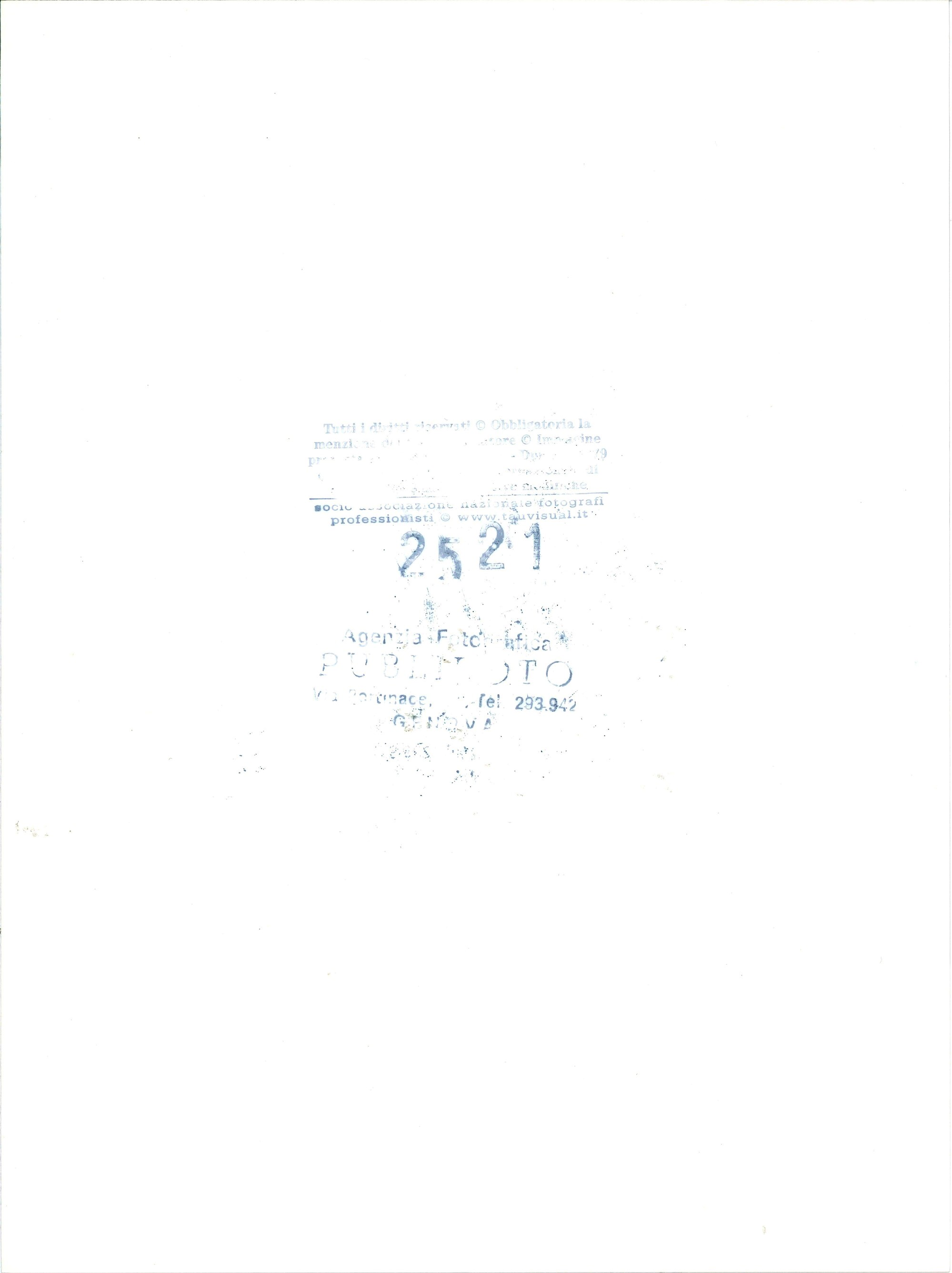 lotto di cinque fotografie Gregory Peck a Portofino