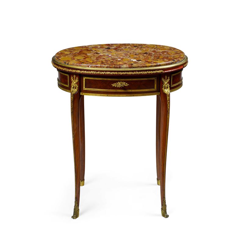 Tavolino ovale lastronato. Francia, fine del XIX secolo  - Asta Dimore Italiane - Cambi Casa d'Aste