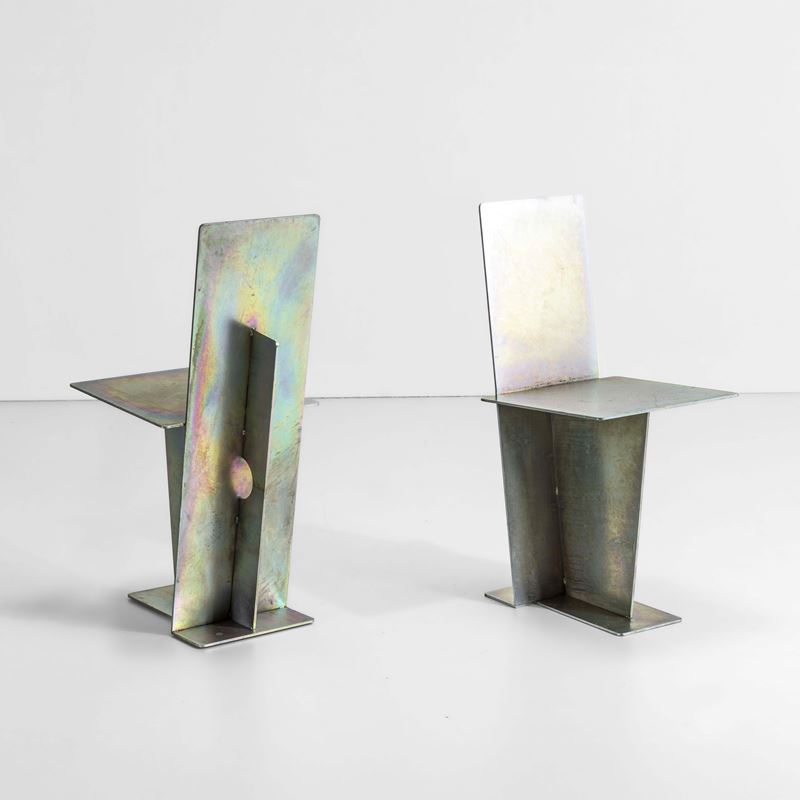 Max Lamb : Due sedie mod. Flat Iron Chair  - Asta Design 200 - Cambi Casa d'Aste