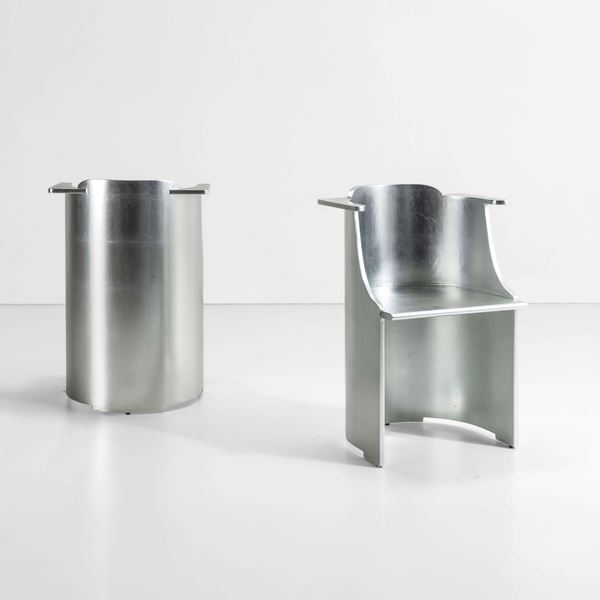 Due poltrone mod. Omaggio a El Lissitzky